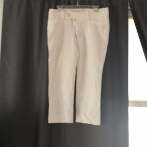 White Lily capris!